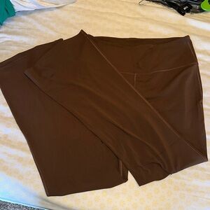 Lululemon groove size 14